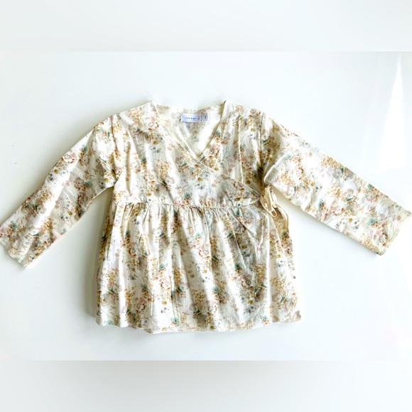 ❌SOLD❌Jamie Kay Esme Wrap Blouse - Picture 3 of 4